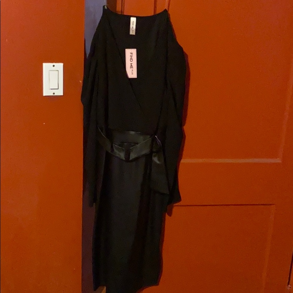Black cloth/pleather skirt dress